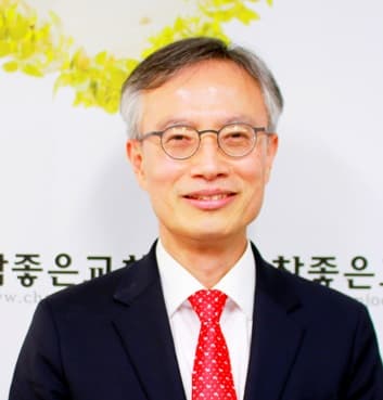 시무장로 강신재 사진