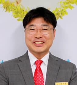 부목사 양기동 사진