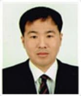 부목사 이제창 사진